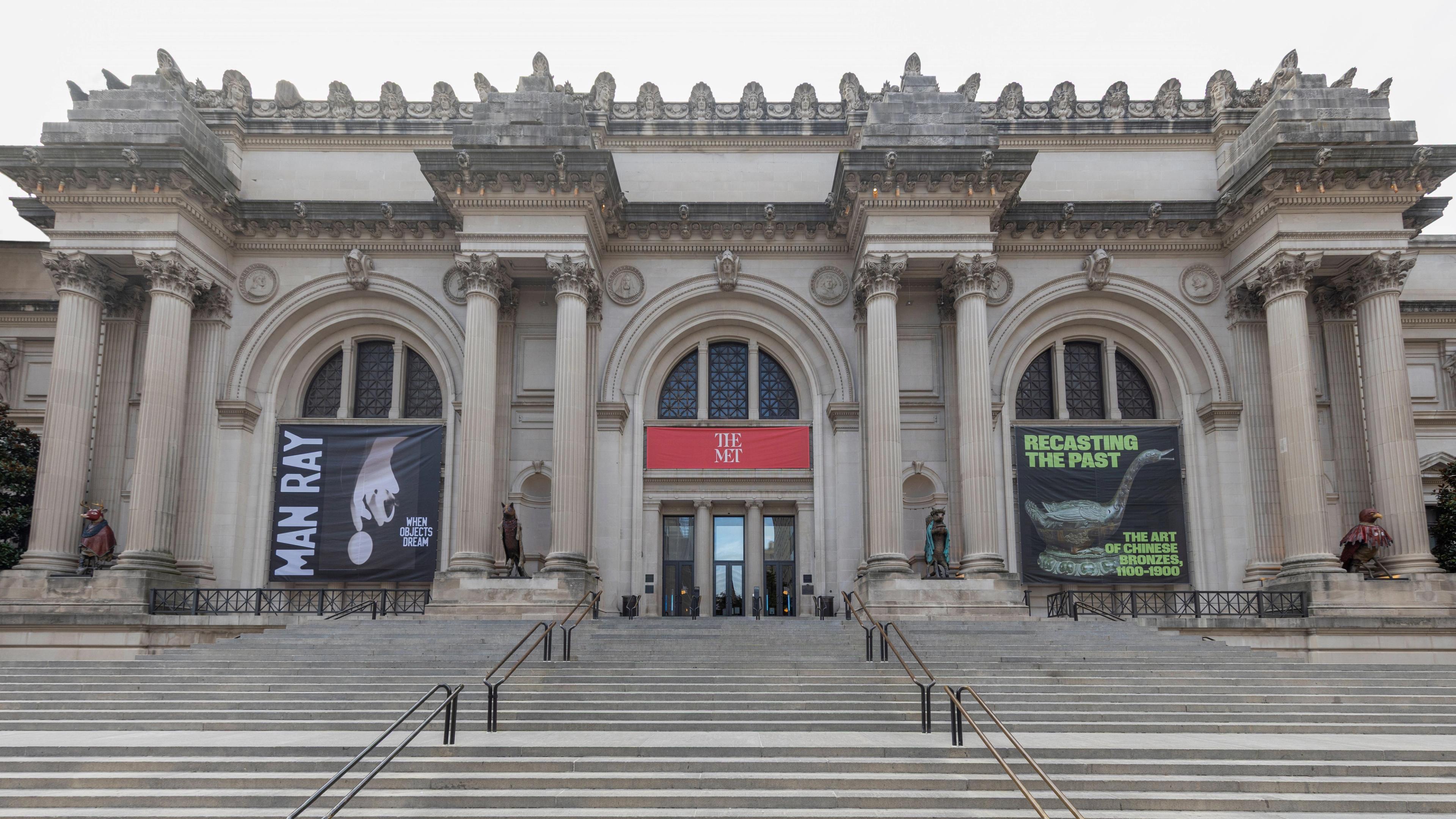 Metropolitan Museum of Art facade