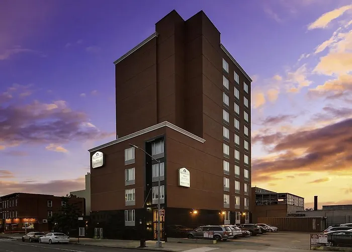 Brooklyn Way Hotel, BW Signature Collection